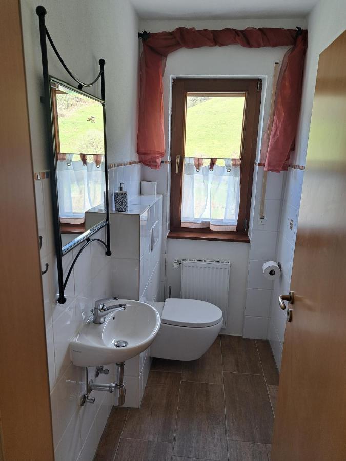Hof Helmenhube 2 Apartman Gammelsbach Kültér fotó