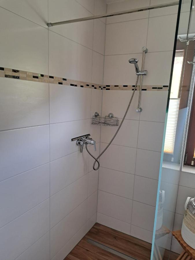 Hof Helmenhube 2 Apartman Gammelsbach Kültér fotó